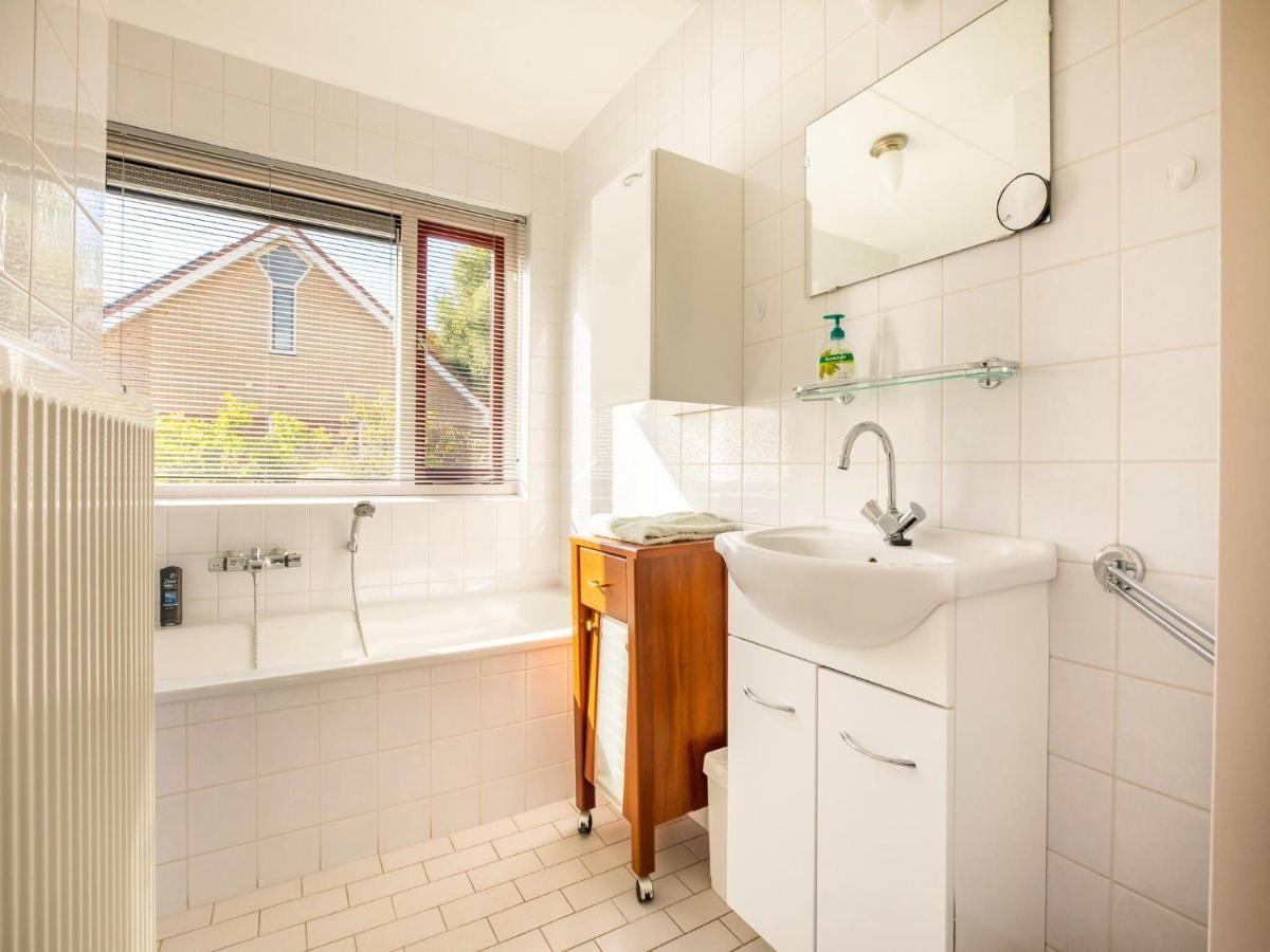 Comfy Holiday Home In Hoorn With French Balcony Exterior foto