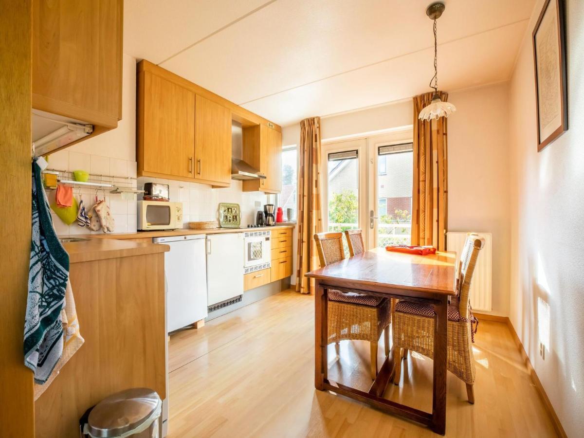Comfy Holiday Home In Hoorn With French Balcony Exterior foto