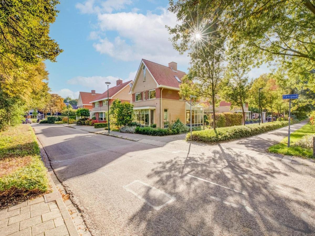 Comfy Holiday Home In Hoorn With French Balcony Exterior foto